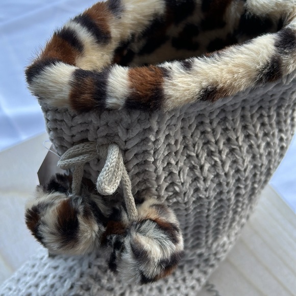 NWT BearPaw Ladies Josephine slip on slippers size XL 11-12 - Picture 7 of 7